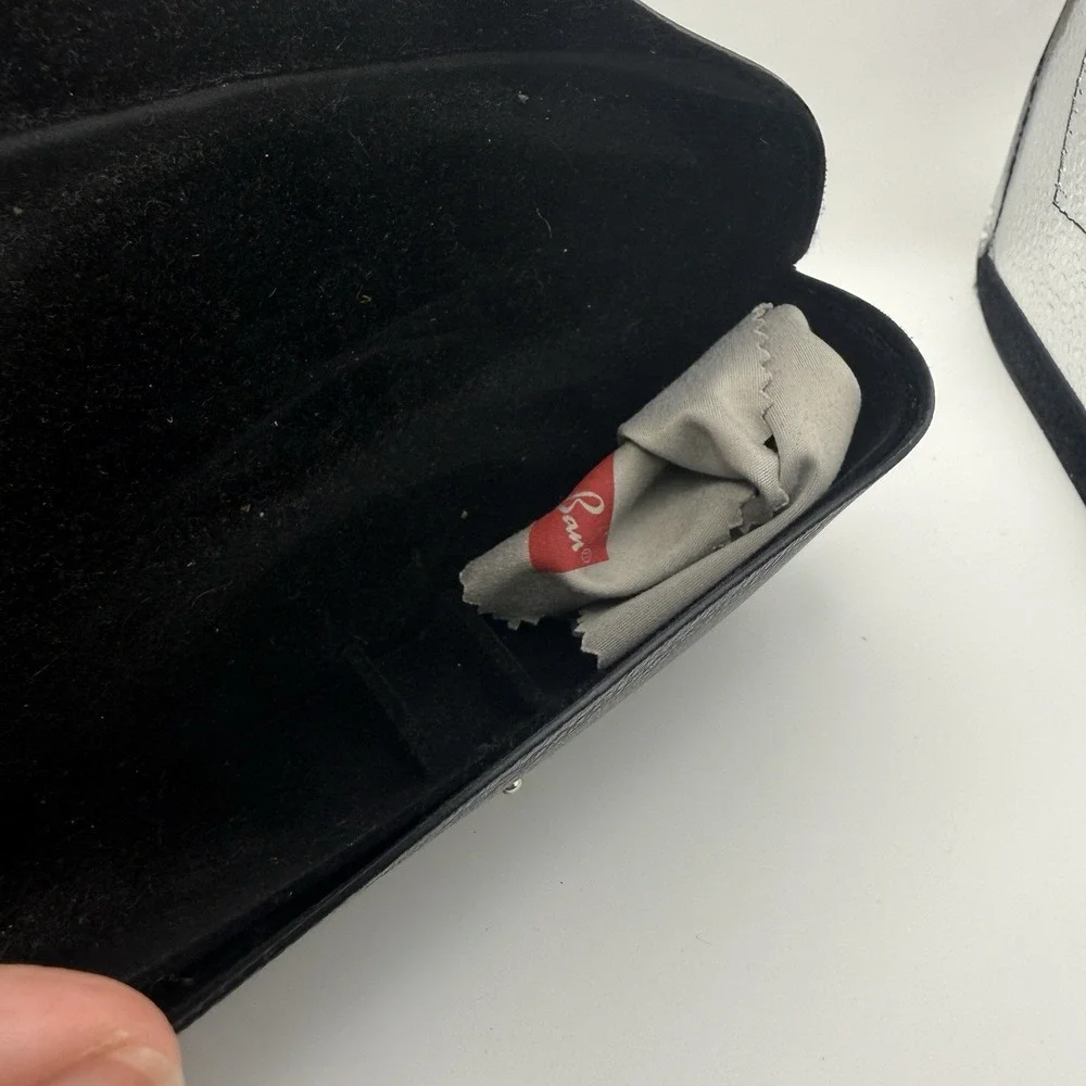Ray-Ban Sunglasses Leather Case ONLY  Black